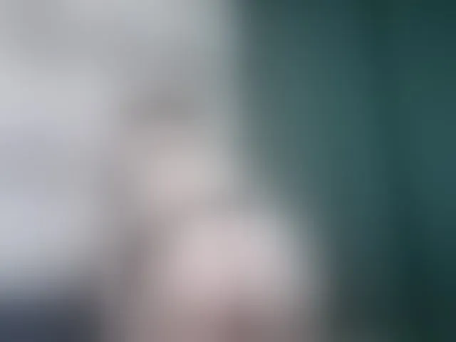 Live sex webcam photo for Yagodka78 #292335561