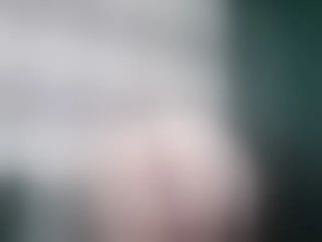 Live sex webcam photo for Yagodka78 #292402084
