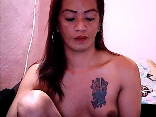 Live sex webcam photo for Yamyam4urs #276789910