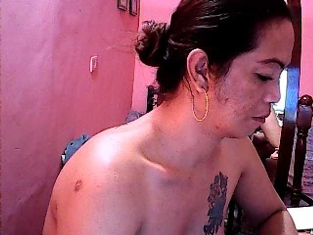 Live sex webcam photo for Yamyam4urs #277679522