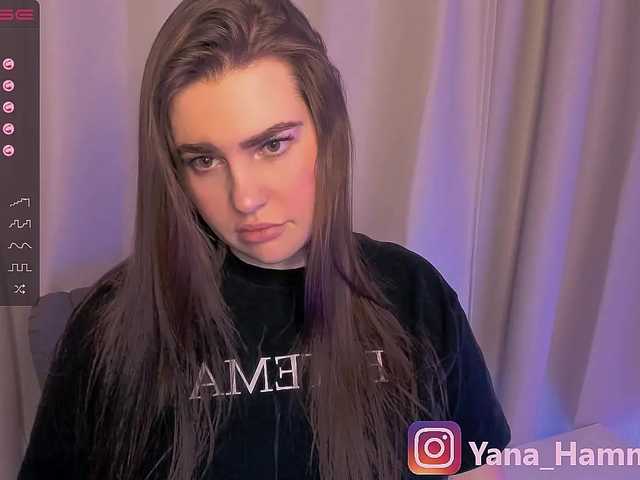 Live sex webcam photo for Yana-Hammer #271834469