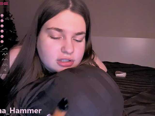 Live sex webcam photo for Yana-Hammer #272259354