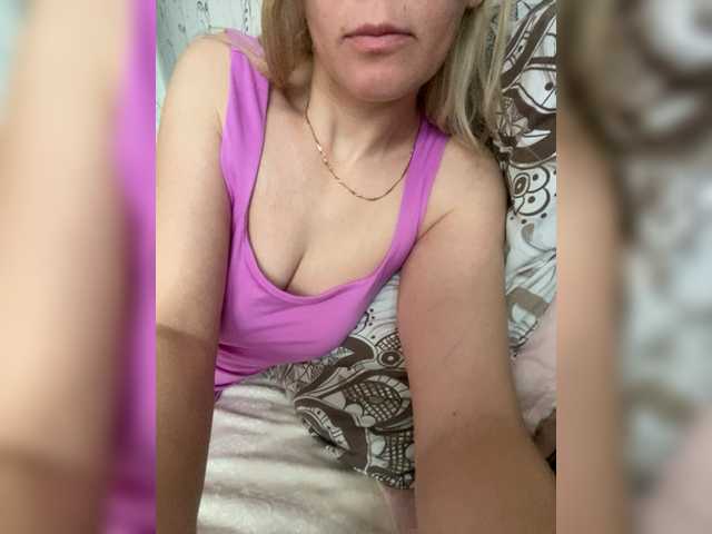 Live sex webcam photo for Yanaky #277728487