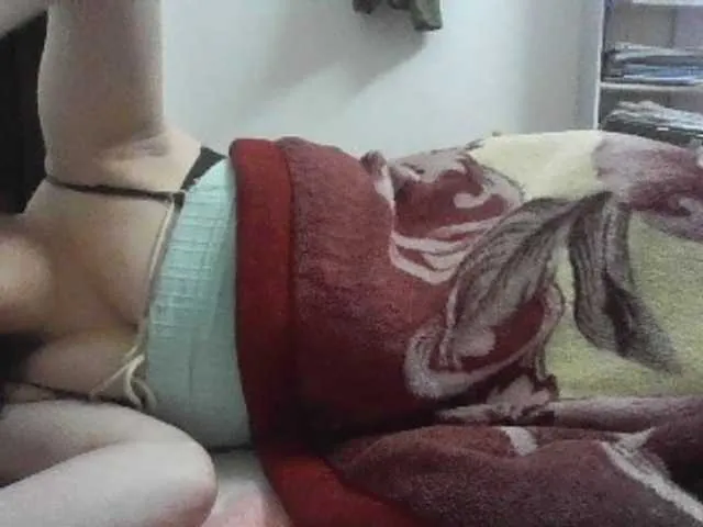 Live sex webcam photo for Yanhnhi #290569574