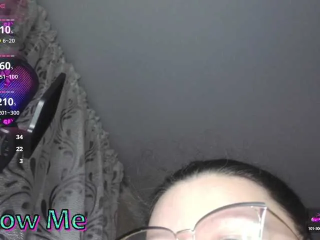 Live sex webcam photo for Yanikkka #290383054