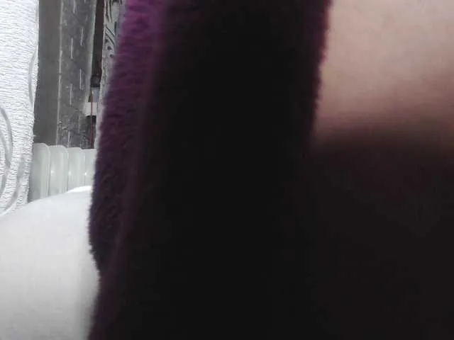 Live sex webcam photo for Yanikkka #290537262