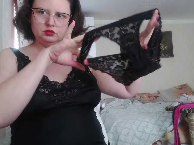 Live sex webcam photo for Yanikkka #290575298