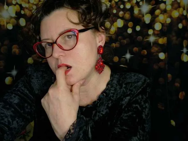 Live sex webcam photo for Yanikkka #292228501