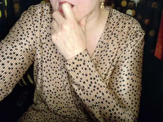 Live sex webcam photo for Yanikkka #292390527