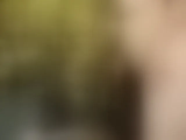 Live sex webcam photo for Yanikkka #294092765