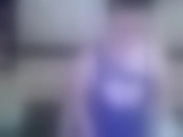 Live sex webcam photo for Yanisa28 #292764488