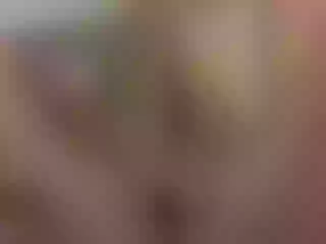 Live sex webcam photo for YannaJeen #290400919