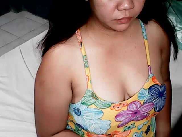 Live sex webcam photo for YannahBabe #277432226