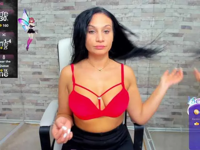 Live sex webcam photo for Yara-cox #290141988