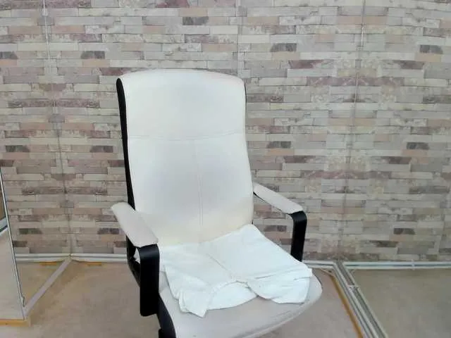 Live sex webcam photo for Yara-cox #290182395