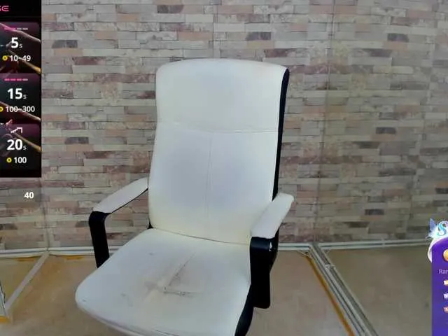 Live sex webcam photo for Yara-cox #290346706