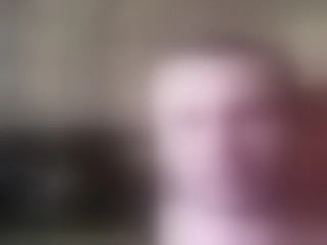 Live sex webcam photo for YaraStepOne #293736689