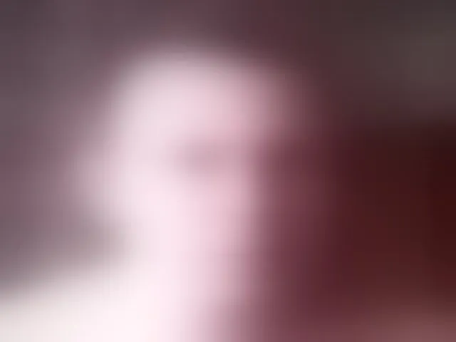 Live sex webcam photo for YaraStepOne #293769347
