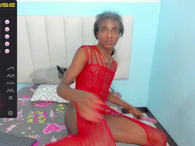 Live sex webcam photo for Yarithza-ts #273965685