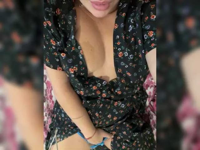 Live sex webcam photo for YaroslavaDi #276135291