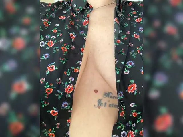 Live sex webcam photo for YaroslavaDi #291027434