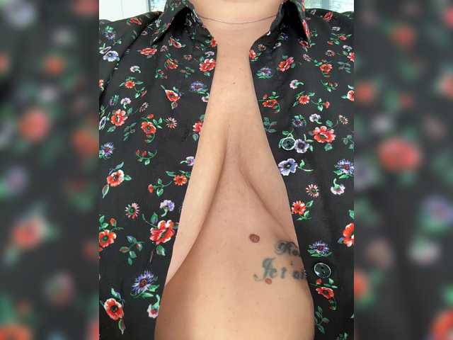 Live sex webcam photo for YaroslavaDi #291363938