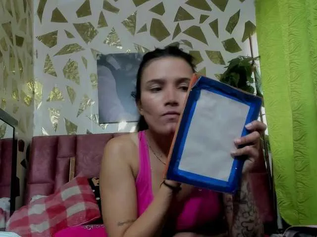 Live sex webcam photo for Yaumiiko #292253936