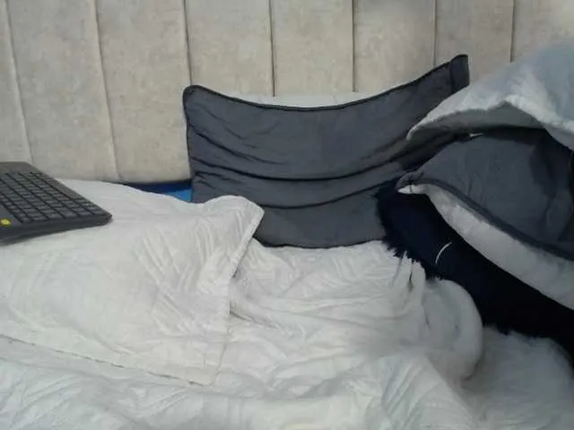 Live sex webcam photo for Yefspool #275607225