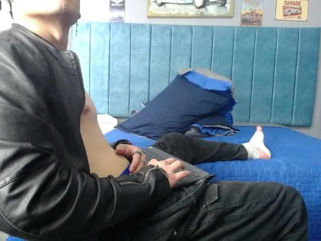 Live sex webcam photo for Yefspool #275766388