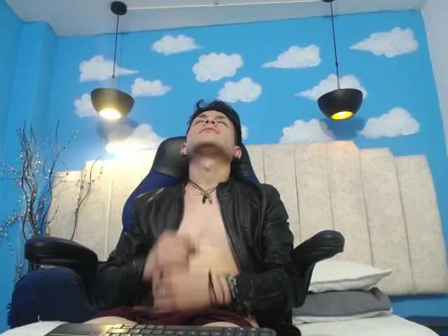 Live sex webcam photo for Yefspool #275809678