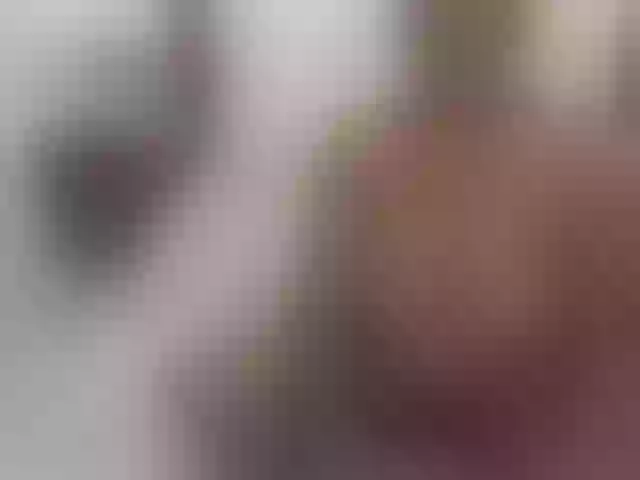 Live sex webcam photo for YeilinRose #272804037