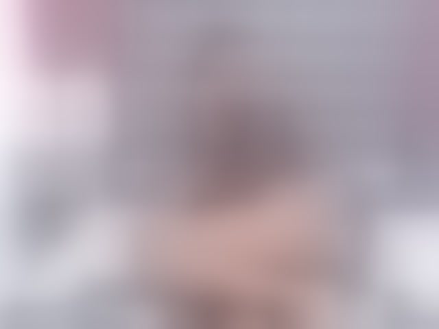 Live sex webcam photo for YeilinRose #272939996