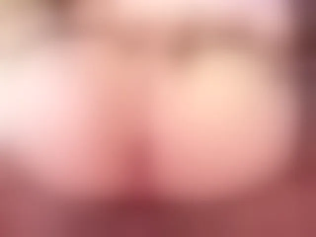 Live sex webcam photo for Yelena-mutiz #292573479