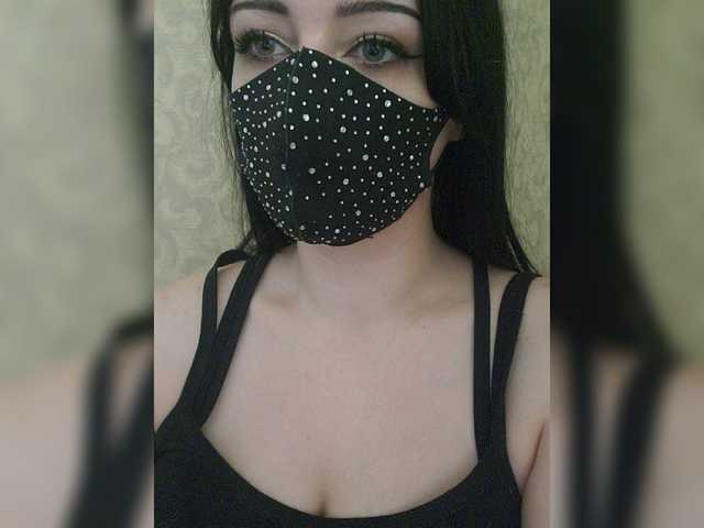 Live sex webcam photo for YennSI #276248325