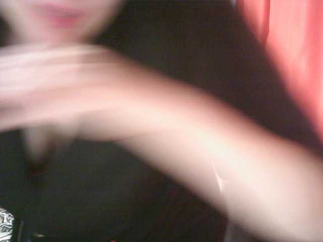 Live sex webcam photo for YesBabyYes #291345209