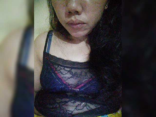 Live sex webcam photo for Yhummy #277401903