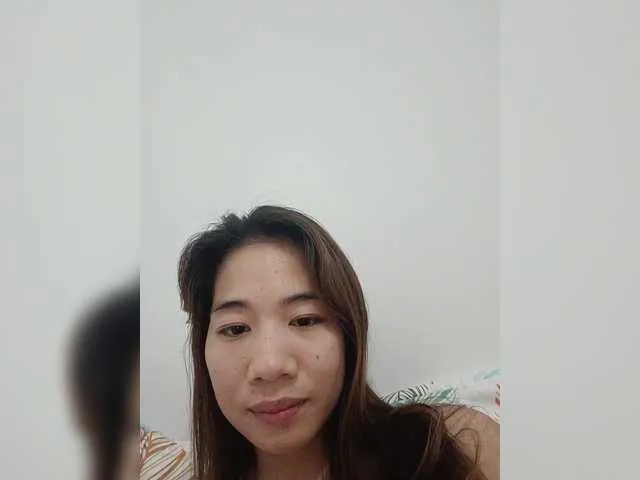 Live sex webcam photo for Yhummy #290575028