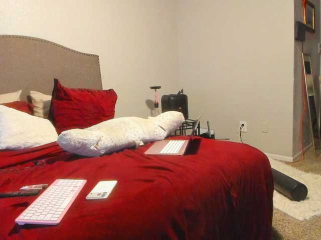 Live sex webcam photo for Yiauana #292412266