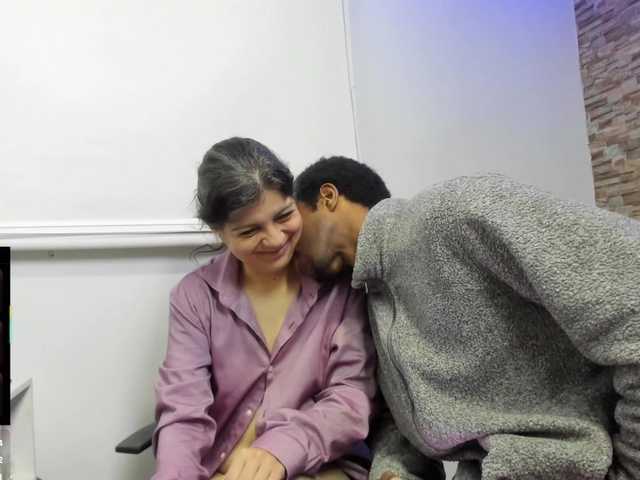 Live sex webcam photo for Yin-yanghot #292246482