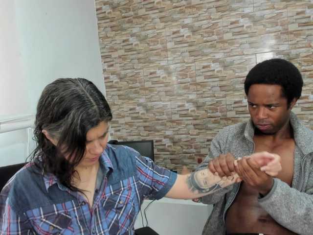 Live sex webcam photo for Yin-yanghot #292343058