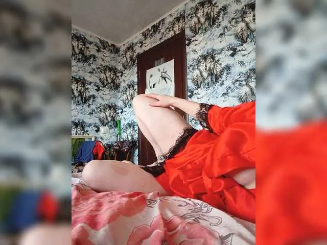 Live sex webcam photo for Ylia1303 #277770312