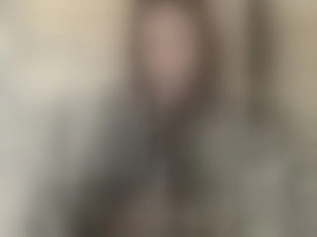 Live sex webcam photo for Ylia2111-1 #292441082