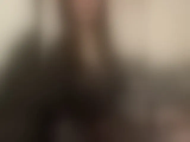 Live sex webcam photo for Ylia2111-1 #294023672