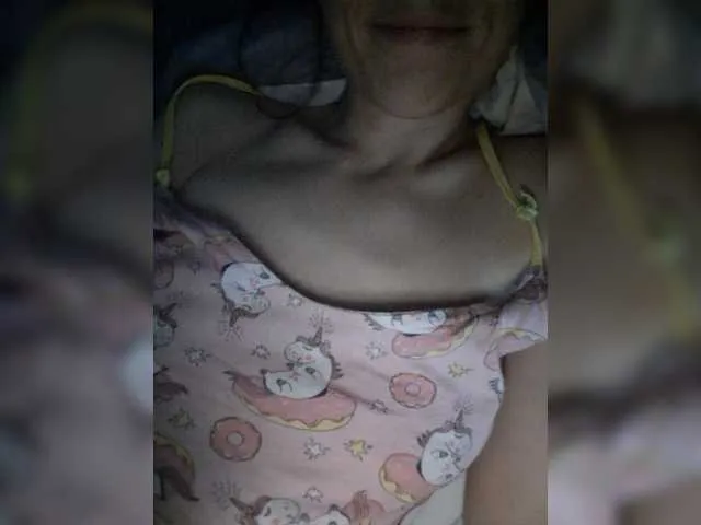 Live sex webcam photo for Ymmixxx #273339943