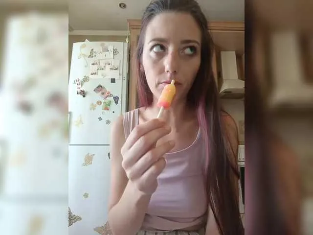 Live sex webcam photo for Ymmixxx #291699578