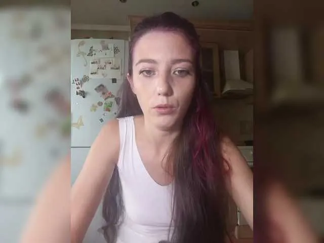 Live sex webcam photo for Ymmixxx #291759352