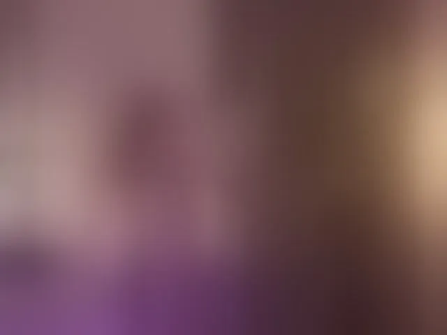 Live sex webcam photo for YoPixie #277210984