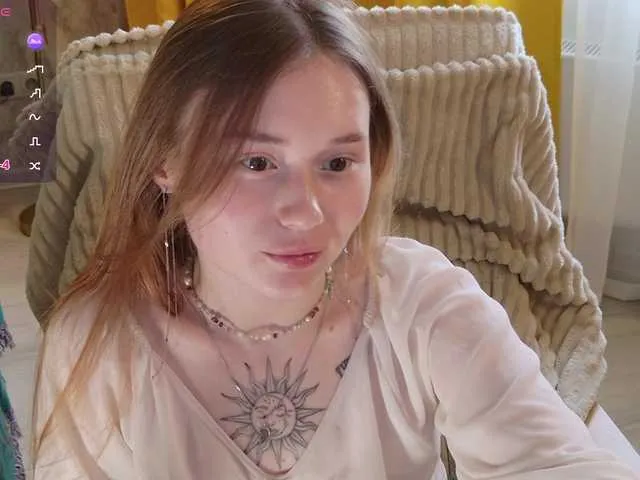 Live sex webcam photo for YoPixie #291068921