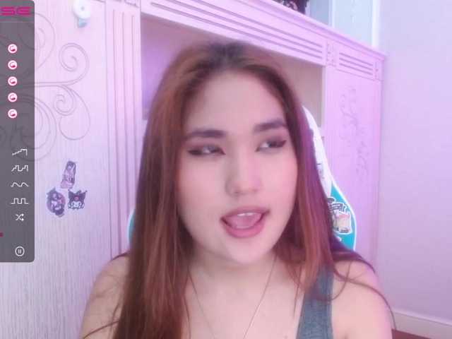 Live sex webcam photo for YokoRiko #274040186