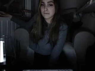 Live sex webcam photo for Yolluna #130471753